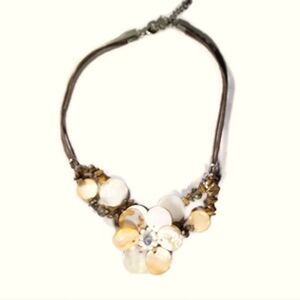 womens flower necklace